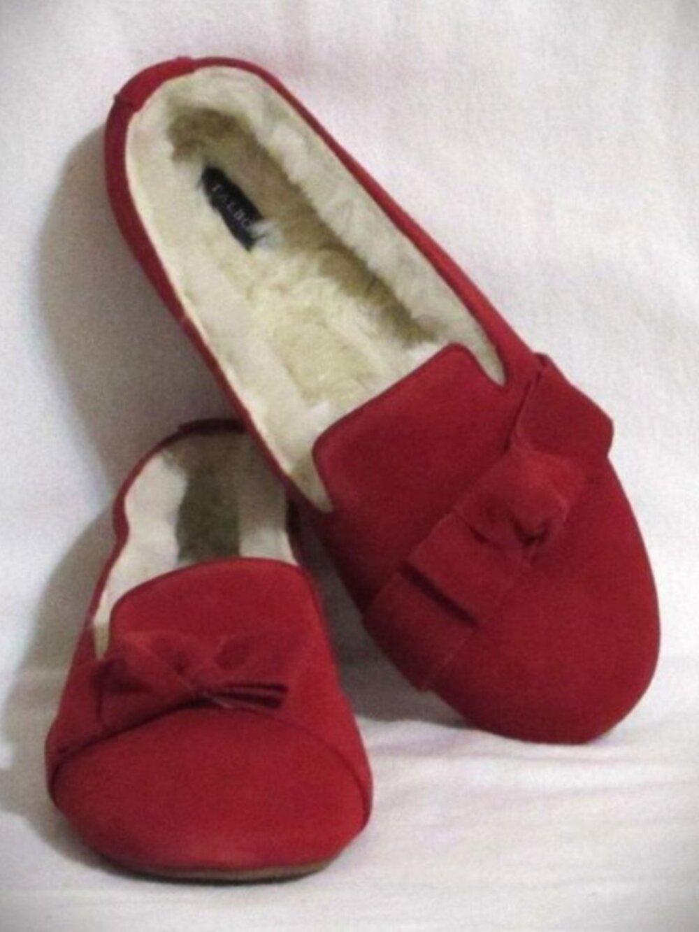 New Womens Ladies TALBOTS Red Suede Faux Fur House Shoes Slippers 9 M ORIG $138